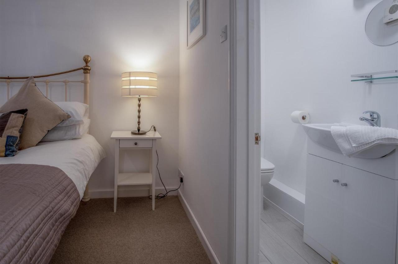 Caleb'S Cottage - 4 Bedroom Cottage - 솔바 외부 사진