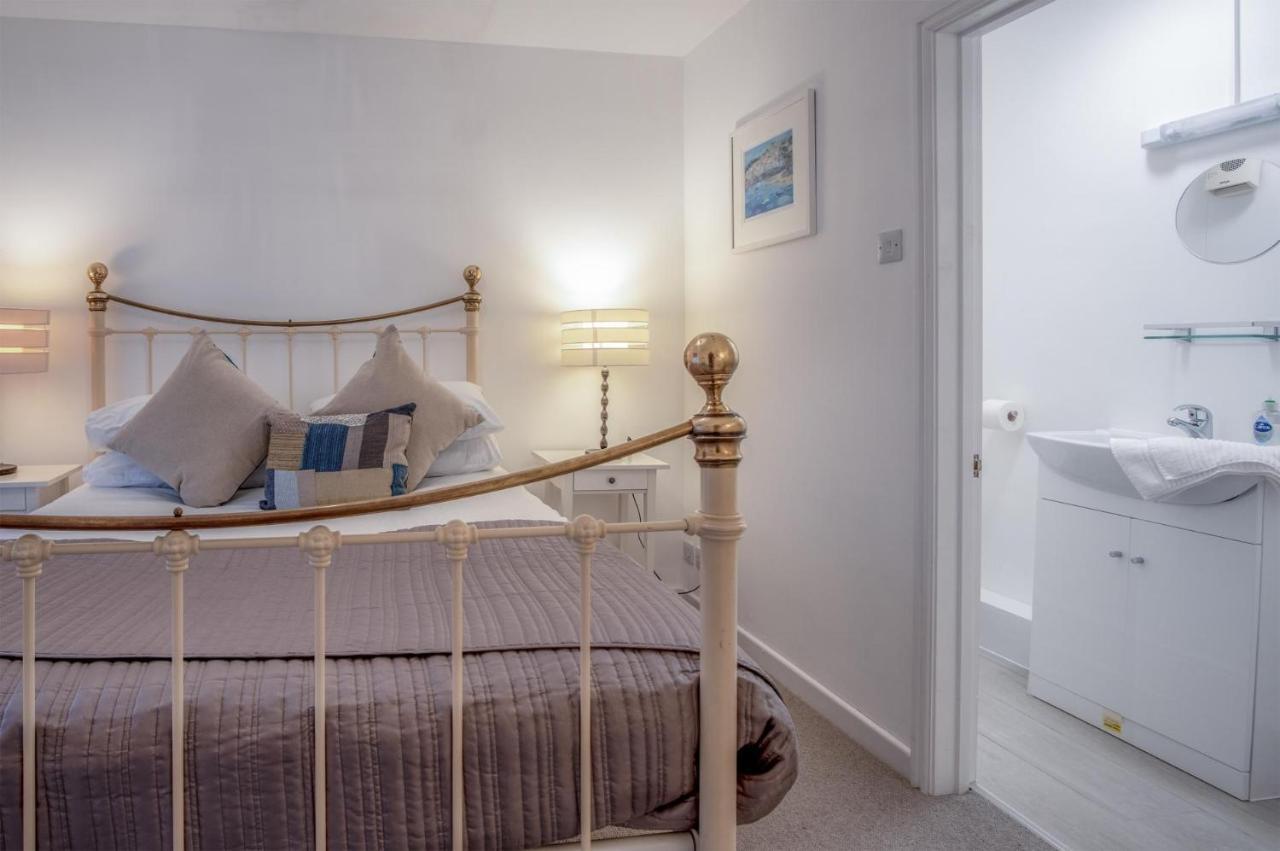 Caleb'S Cottage - 4 Bedroom Cottage - 솔바 외부 사진